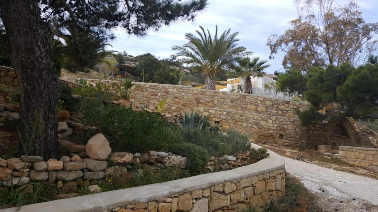 Tranquil Villa With Sea View In Ammopi Karpathos Amoopi Esterno foto